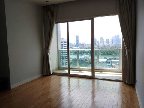 LTH4726 – Millennium Residence FOR RENT 2+1 beds 2 baths Size 128 Sq.M. nearby BTS Asoke Station ONLY 60k/Month