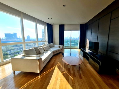 คอนโดให้เช่า : LTH5338 – Millennium Residence FOR RENT 3 beds 3 baths Size 193 Sq.M. nearby BTS Asoke Station ONLY 130k/Month