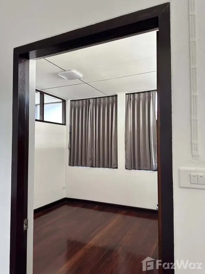 รูป บ้านเดี่ยวให้เช่า 5 ห้องนอน ใน บางจาก, กรุงเทพมหานคร 6115712 - รูปที่ 7/12