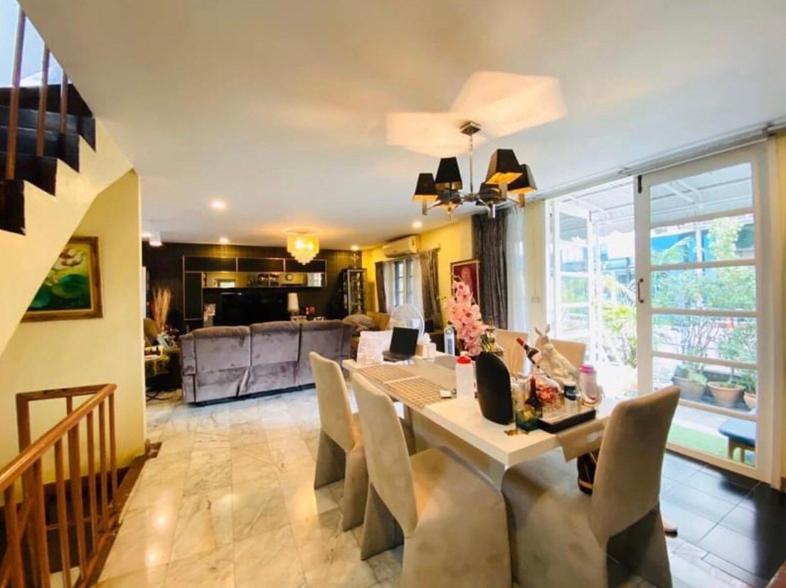 picture LTH5224 – House in Compound FOR SALE in Ari 3 beds 4 beds size 450 Sq.M. Nearby BTS Ari station ONLY 18.5 MB - 2/6