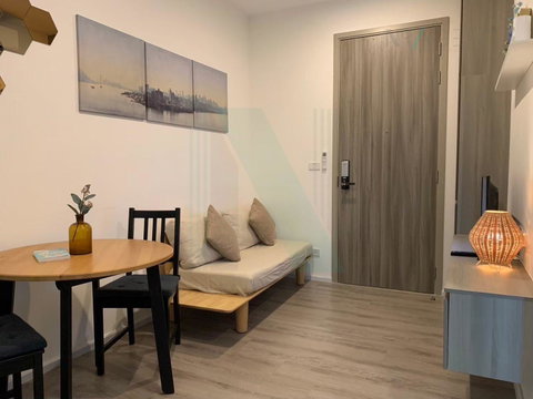 For Rent Condo KNIGHTSBRIDGE SUKHUMVIT - THEPHARAK Building 1, Floor 21,1 bed room, Room size 28.00 sqm