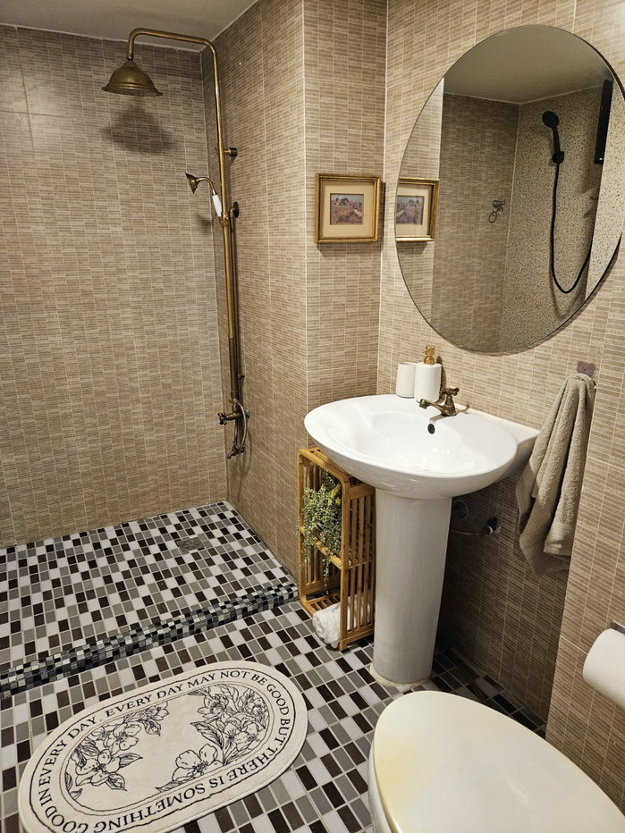 picture Modern Condo | High Floor | Heart of Nimman - 8/12