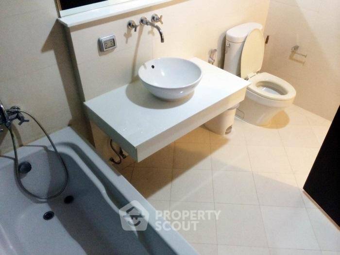 รูป คอนโด 2-ห้องนอน ที่ ดิ แอดเดรส สุขุมวิท 42 ใกล้ BTS เอกมัย (ID 513716) - รูปที่ 3/16