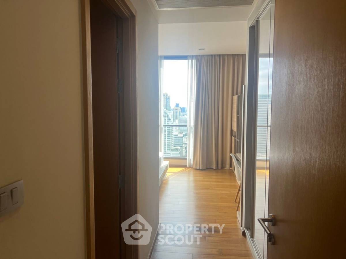 รูป คอนโด 2-ห้องนอน ที่ ไฮด์ สุขุมวิท 13 คอนโดมิเนี่ยม ใกล้ BTS นานา (ID 2738863) - รูปที่ 3/7