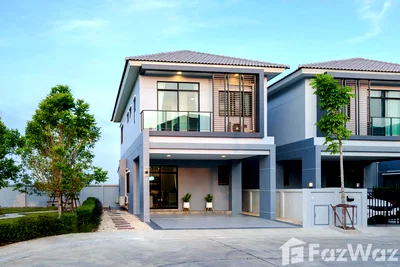 Houses for sale Bangkok : 4 Bedroom House for sale at Park View Liap Wari 21  5764100
