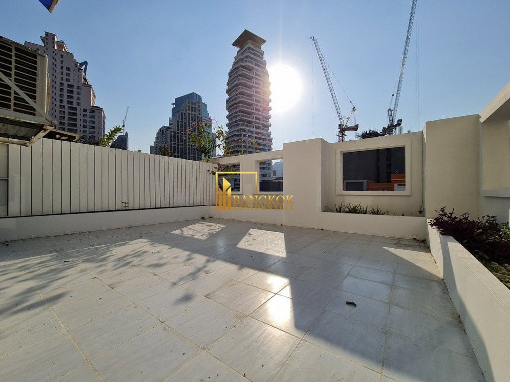 รูป Royal Castle | Expansive 3 Bedroom Condo With Large Terrace - BR2842CD - รูปที่ 4/36