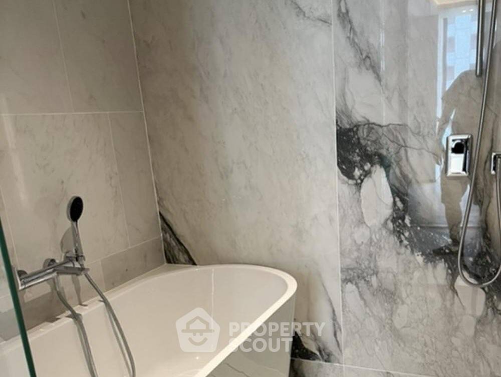 picture 2-BR Condo at Tonson One Residence near BTS Chit Lom (ID 2738674) - 18/20