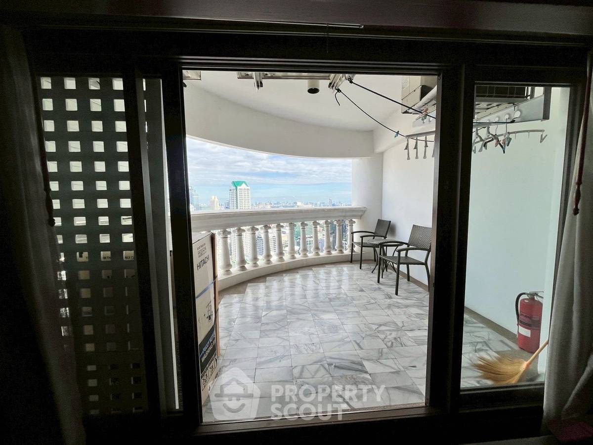 รูป คอนโด 1-ห้องนอน ที่ ณุศา สเตท ทาวเวอร์ คอนโดมิเนียม ใกล้ BTS สะพานตากสิน (ID 2723003) - รูปที่ 13/17