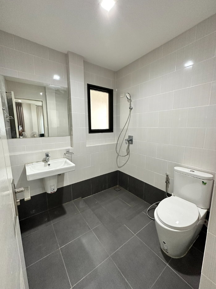 รูป [ขาย 4.8M] Venue ติวานนท์-รังสิต | 3 นอน 167 ตรม. บ้านสวย สภาพดี ใกล้ทางด่วนศรีสมาน - รูปที่ 4/19