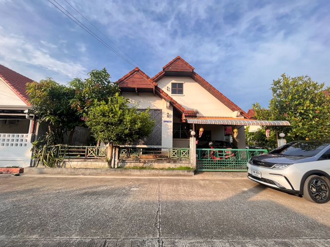 🏠 บ้านเดี่ยวทำเลทอง สันผักหวาน ราคาล้านต้นๆ มีอยู่จริง! บ้านราชวรินทร์ สันผักหวาน