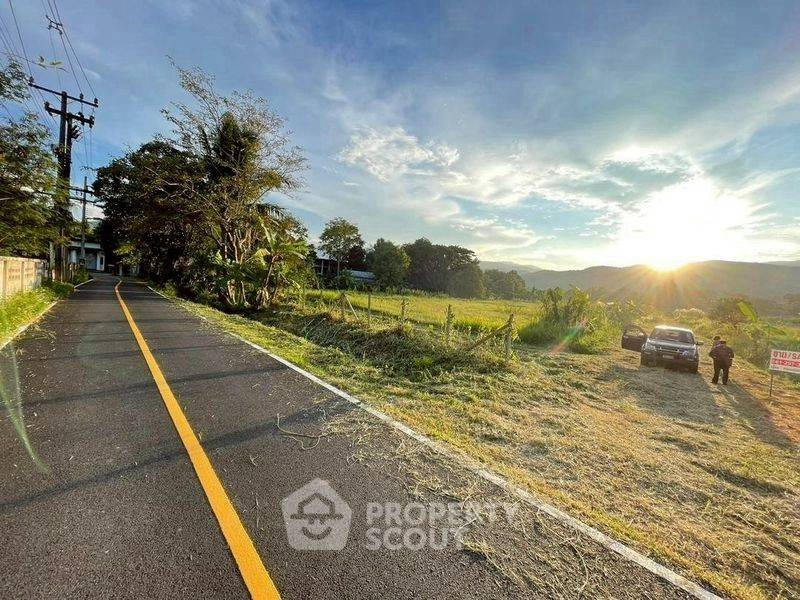 รูป ที่ดินสำหรับปล่อยขาย 35,200 ตารางเมตร แถว ใน โป่งแยง (ID 2719019) - รูปที่ 3/9