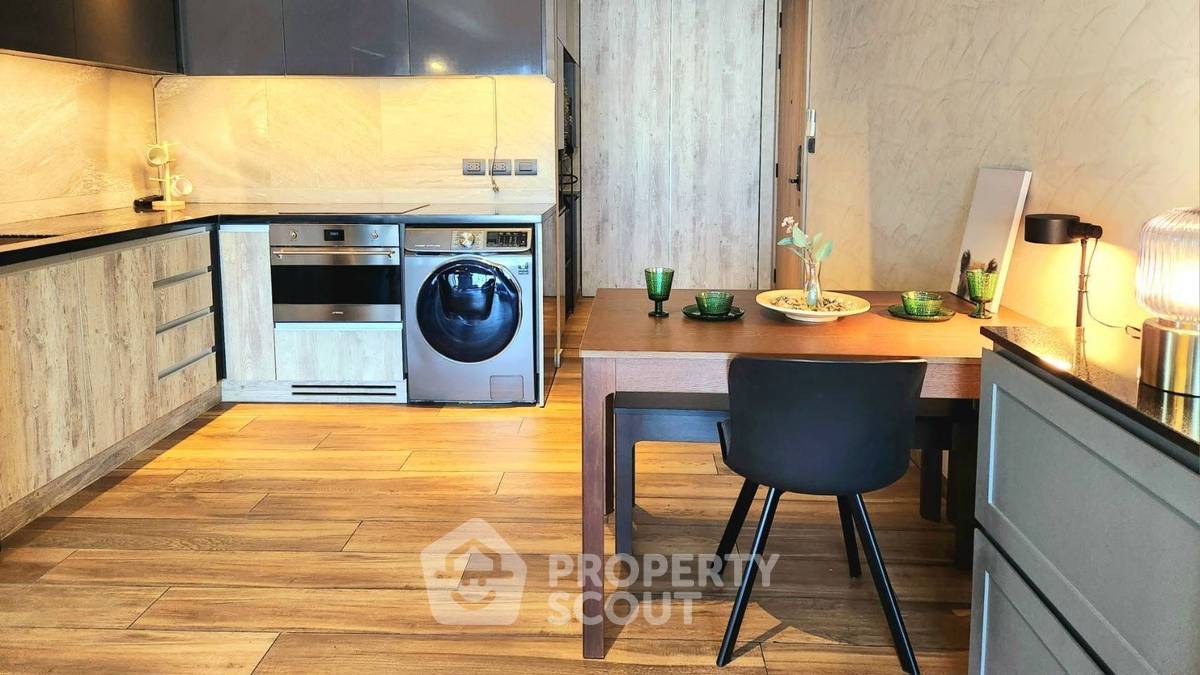 รูป คอนโด 2-ห้องนอน ที่ เดอะ ลอฟท์ อโศก ใกล้ MRT เพชรบุรี (ID 2060020) - รูปที่ 14/16