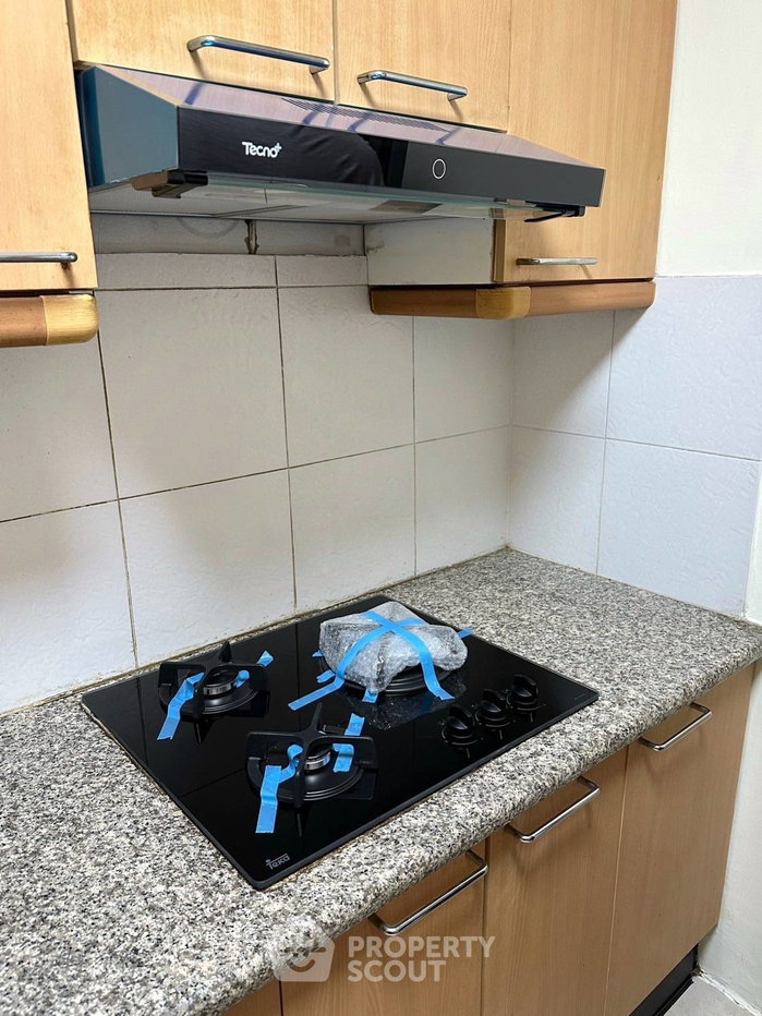 รูป คอนโด 3-ห้องนอน ที่ ฟิฟตี้ฟิฟท์ ทาวเวอร์ คอนโดมิเนียม ใกล้ BTS ทองหล่อ (ID 1930669) - รูปที่ 3/17