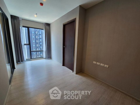 1-BR Condo at Rhythm Asoke near MRT Phra Ram 9 (ID 2738964)