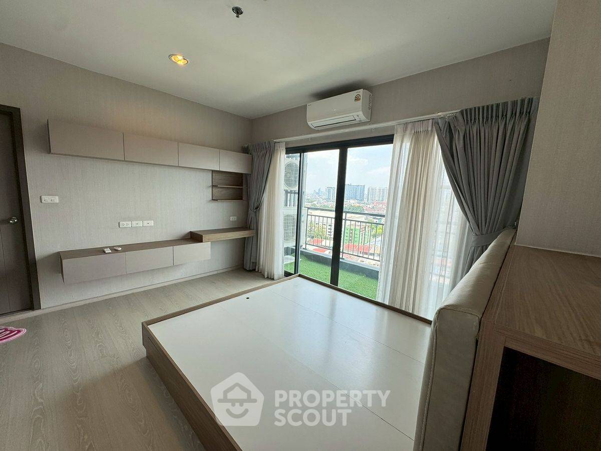 picture 2-BR Condo at Ideo Thaphra Interchange near MRT Tha Phra (ID 2094833) - 10/25