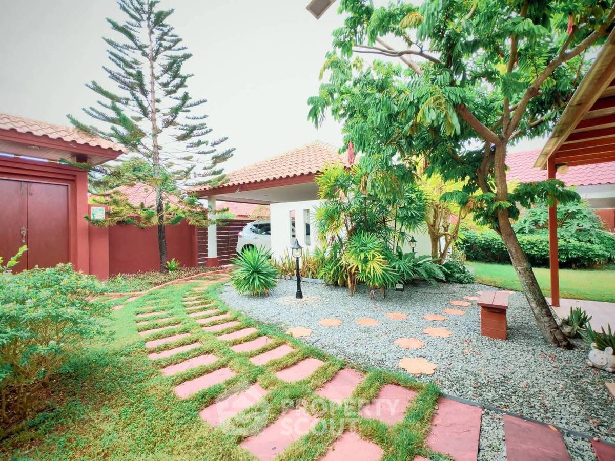 รูป คอนโด 2-ห้องนอน ที่ วินด์แฮม จอมเทียน พัทยา ใกล้ เมืองพัทยา (ID 2541155) - รูปที่ 11/20