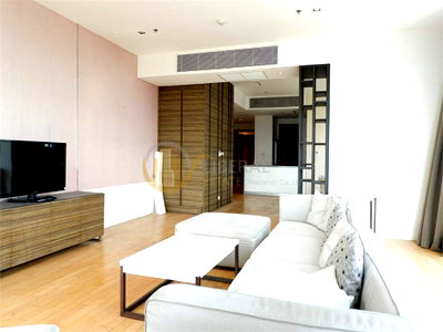 ขายคอนโด : LTH453 – Condo FOR SALE at Millennium Residence 3 Beds 193 Sq.M. nearby Asoke BTS ONLY 32,000,000 THB