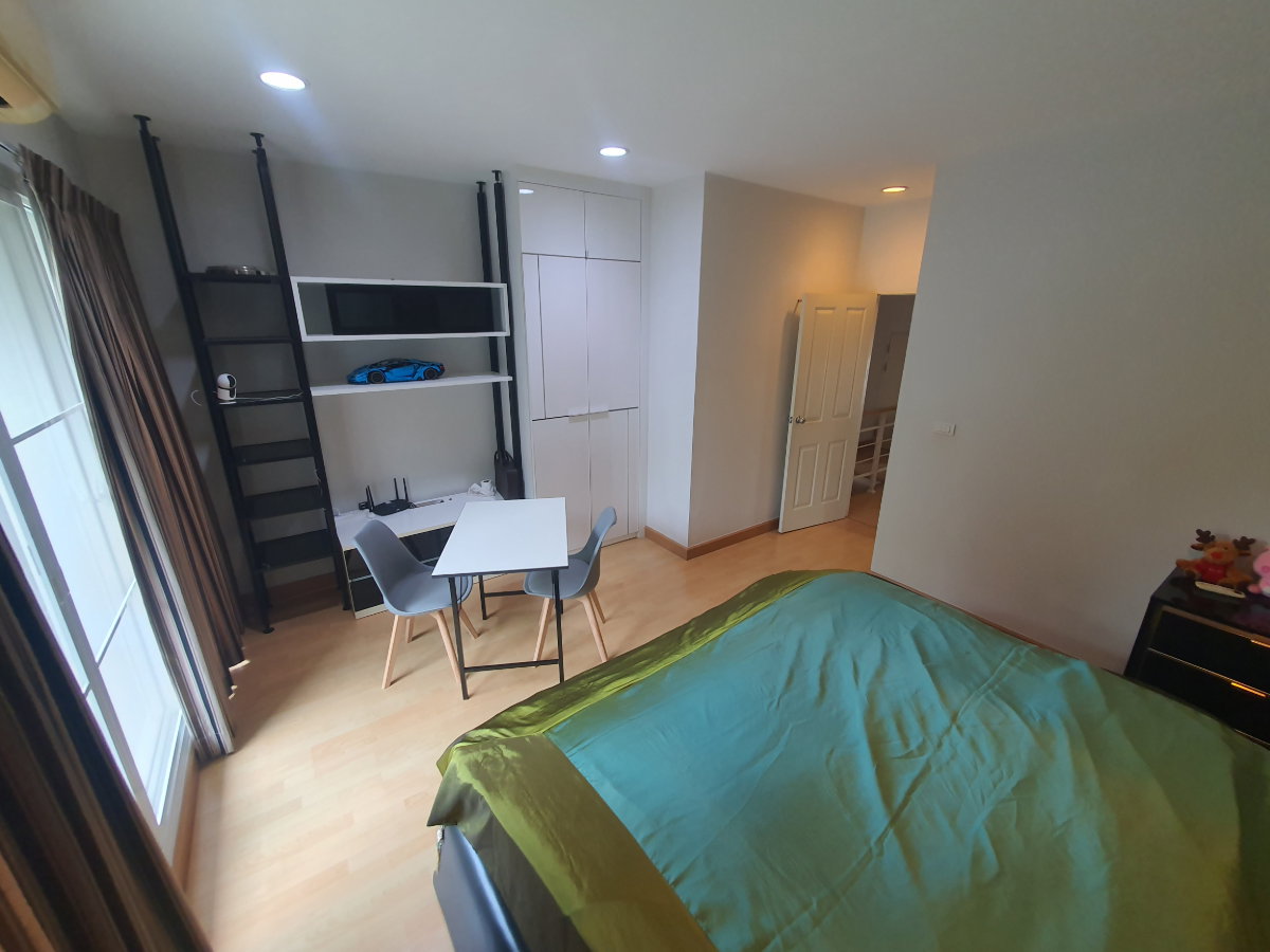 รูป บ้านกลางเมือง ลาดพร้าว 87, ทาวน์โฮม 3 ชั้น, วิวสวน เป็นส่วนตัว ทำเลดี, สไตล์โมเดิร์น ราคาจับต้องได้, ฟังก์ชันครบ หรู คุ้ม พร้อมอยู่ทันที - รูปที่ 21/22