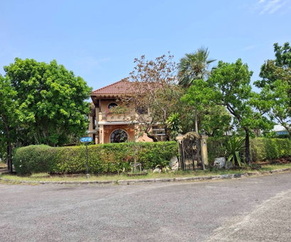 ขายบ้านเดี่ยว บางนา-ตราด กม.18 บ้านที่ออกแบบมาเพื่อการอยู่อาศัยจริง สไตล์ยุโรปคลาสสิก โทนเมดิเตอร์เรเนียน
