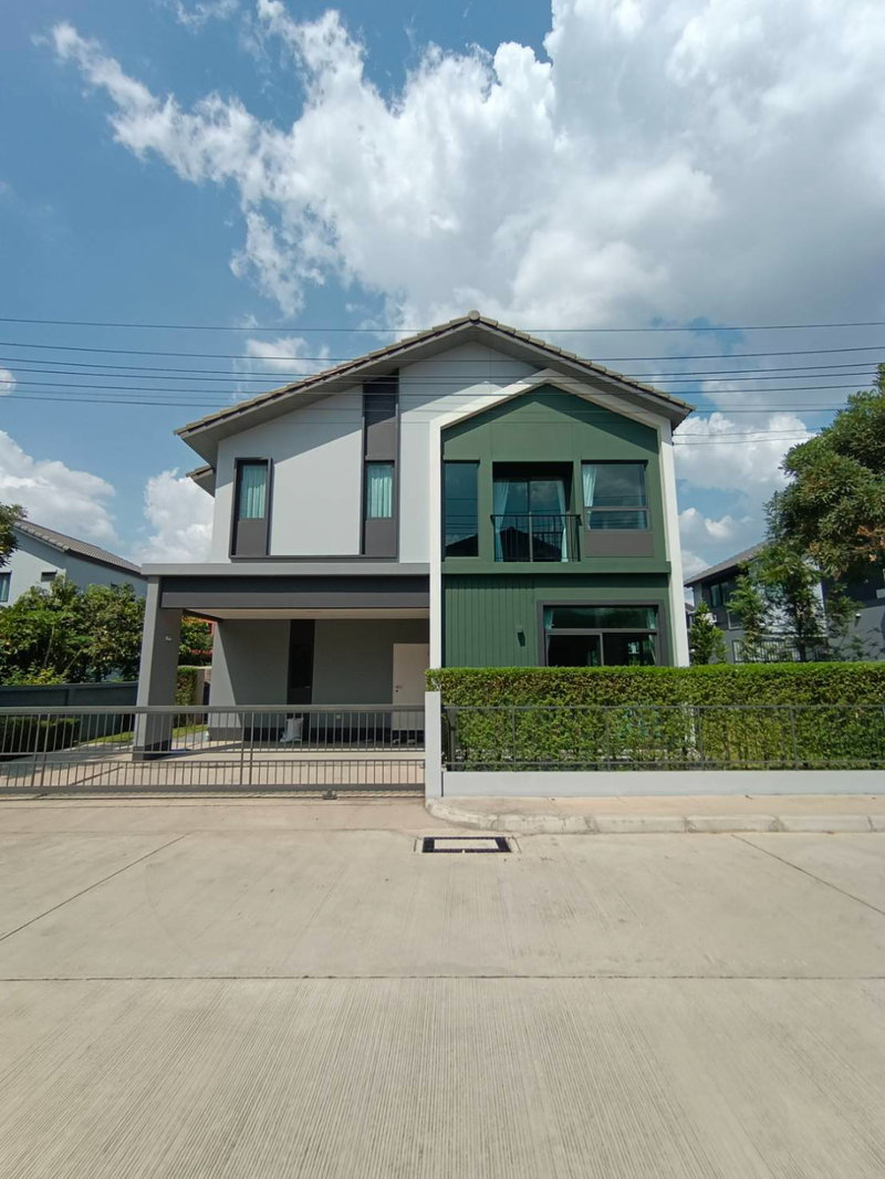 ขายบ้านเดี่ยว : อณาสิริ ชัยพฤกษ์-วงแหวน เนื้อที่ 56.1 ตร.ว พื้นที่ใช้สอย 165 ตร.ม 3 ห้องนอน 3 ห้องน้ำ 1 ห้องครัว 3 ที่จอดรถ 