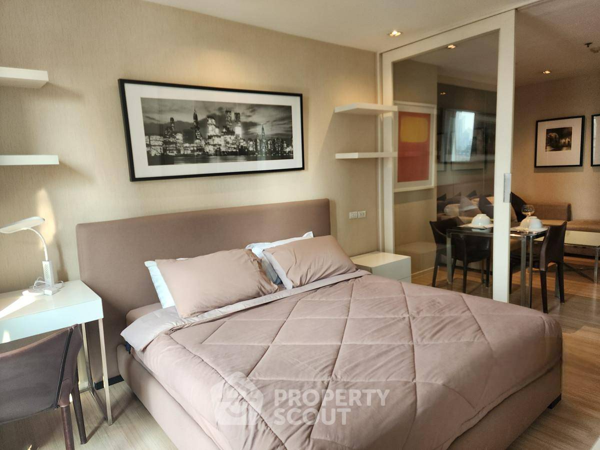 รูป คอนโด 1-ห้องนอน ที่ ไลฟ์ แอท สาทร 10 ใกล้ BTS เซนต์หลุยส์ (ID 2723737) - รูปที่ 1/3