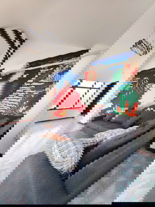 รูป บ้านเดี่ยว 2 ชั้น พร้อมสระว่ายน้ำ  พัทยา  จังหวัดชลบุรี - รูปที่ 18/28