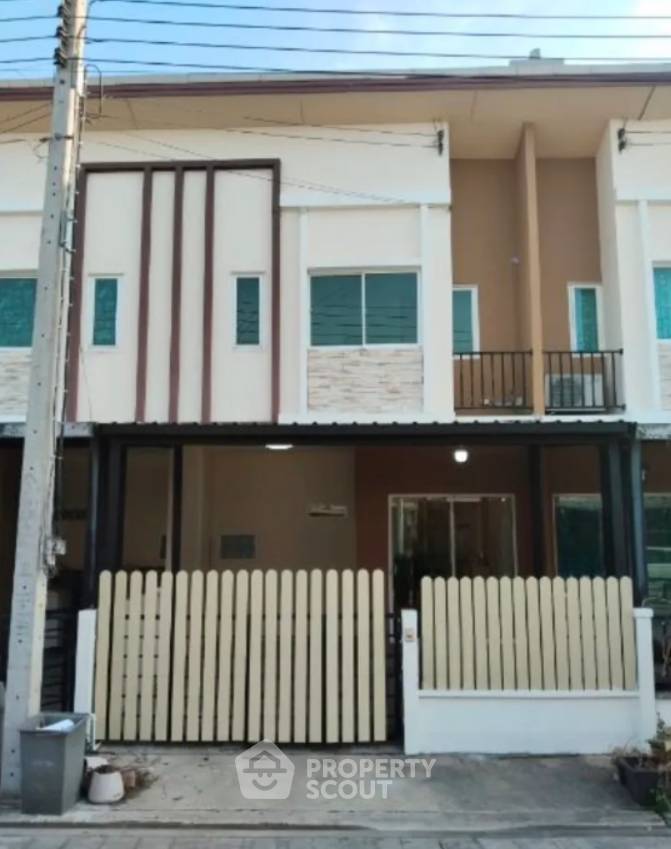 รูป ทาวน์เฮ้าส์ 3-ห้องนอน ใน หนองแขม (ID 2718159) - รูปที่ 1/7