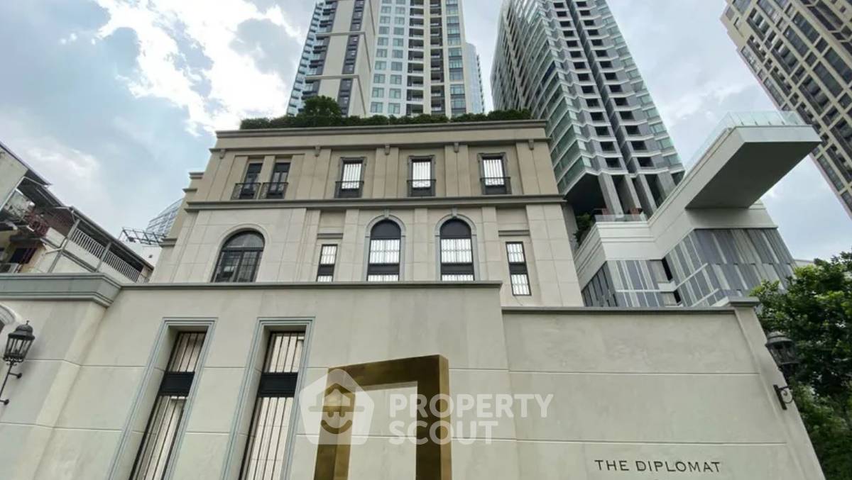 รูป คอนโด 2-ห้องนอน ที่ เดอะ ดิโพลแมท 39 พร้อมพงษ์ ใกล้ BTS พร้อมพงษ์ (ID 2723321) - รูปที่ 1/3