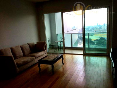 Condos for rent : LTH330 – Condo Millennium Residence FOR RENT 3 bedrooms 146 SQ.M. on very high floor nearby Asoke BTS ONLY 90,000 THB / month