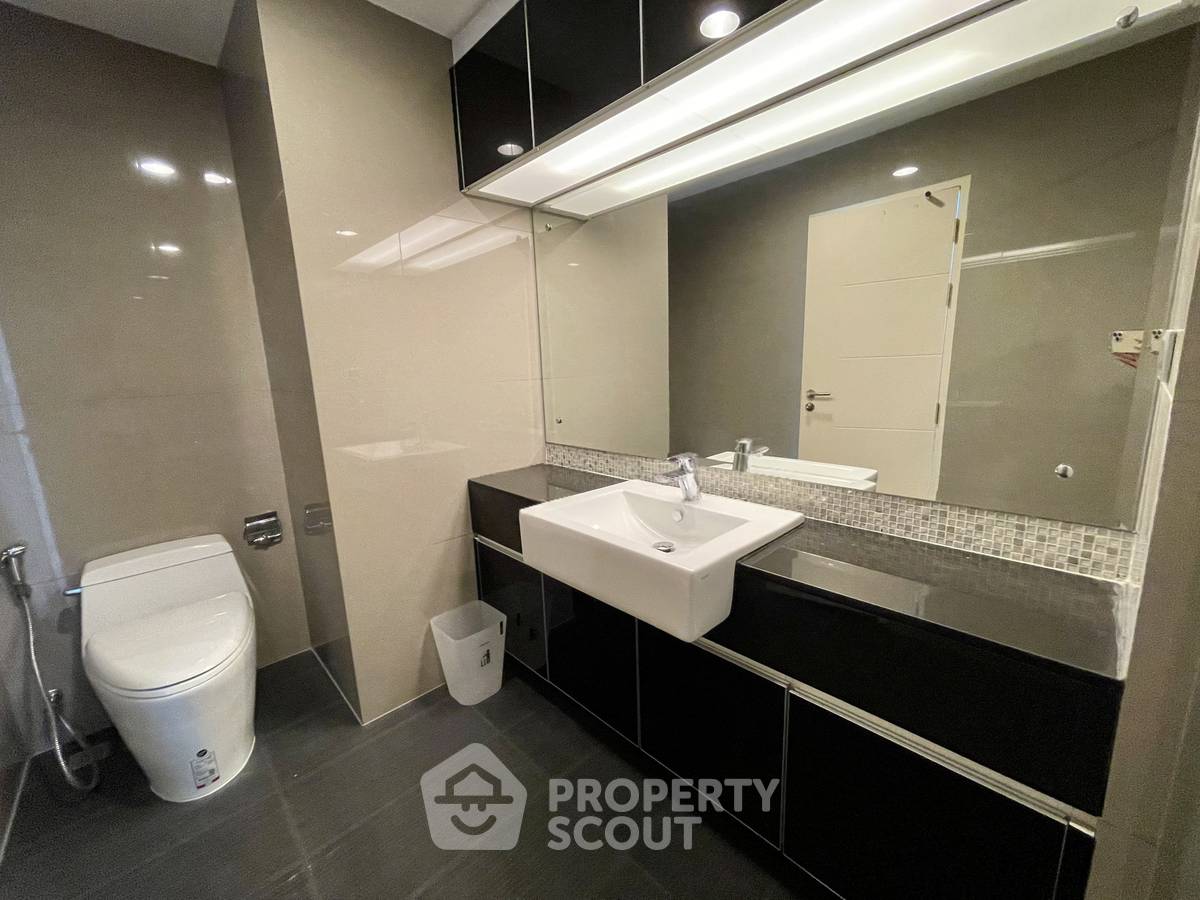รูป คอนโด 2-ห้องนอน ที่ เดอะ เครสท์ สุขุมวิท 34 ใกล้ BTS ทองหล่อ (ID 2735561) - รูปที่ 11/13