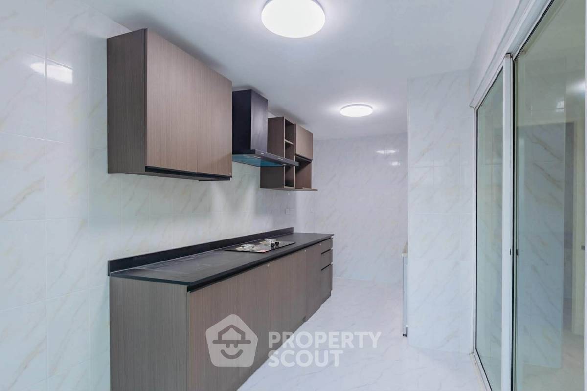 รูป ทาวน์เฮ้าส์ 3-ห้องนอน ที่ เดอะ เมทโทร พระราม 9 ใน ประเวศ (ID 2729774) - รูปที่ 7/13