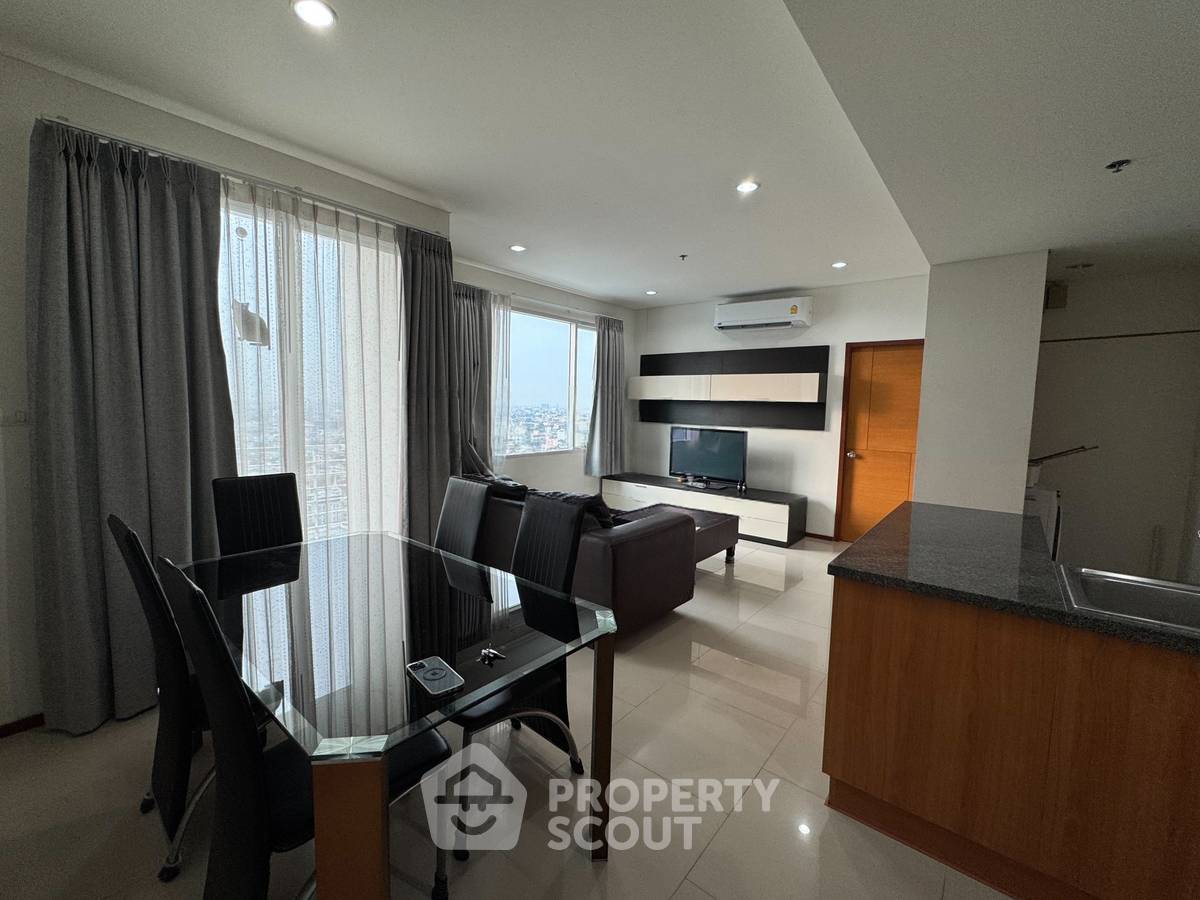 รูป คอนโด 1-ห้องนอน ที่ วิลล่า สาทร ใกล้ BTS กรุงธนบุรี (ID 2735468) - รูปที่ 1/6