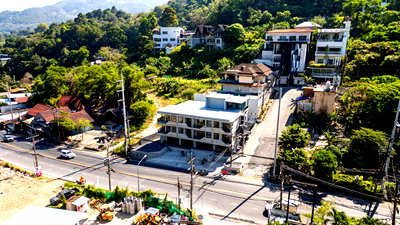 Apartment building for sale Kathu Phuket : Prime 14 Rooms Boutique Hotel with Retail Units for Sale Near Patong Beach 5803265