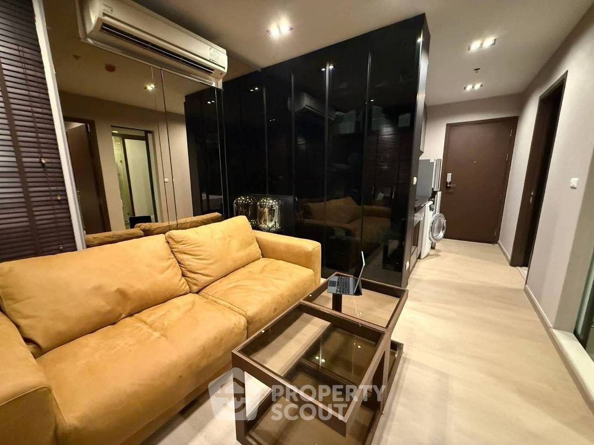รูป คอนโด 2-ห้องนอน ที่ ริทึ่ม อโศก ใกล้ MRT พระราม 9 (ID 2725863) - รูปที่ 1/7