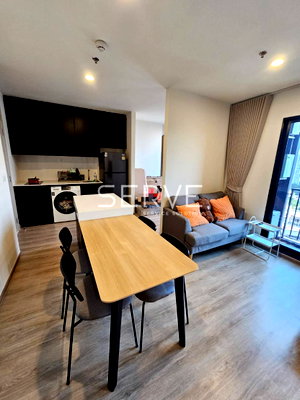 Condos for rent : 2 Beds Large Room City view Fully furnished New Condo Good Location Close To MRT MRT Phra Ram 9 @ NUE District R9