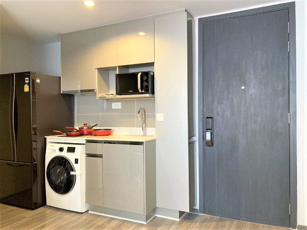 รูป For Rent : Ideo Mobi Sukhumvit 40 (1bed ) 35 sq.m. 23,000 THB Tel. 0924235675 Cate - รูปที่ 8/14