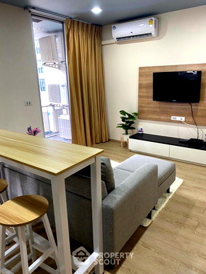Condos for sale : 2-BR Condo at The Tempo Ruamrudee Condominium near BTS Phloen Chit (ID 2738556)