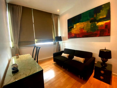 Condos for rent : LTH6738 – Millennium Residence FOR RENT 3 beds 3 baths Size 193 Sq.M.Near BTS Asok stations ONLY 135k/month
