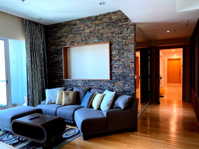 คอนโดให้เช่า : LTH7549 –Millennium Residence FOR RENT 2+1 beds 3 baths size 128 Sq.M. Near BTS Asok station ONLY 85k/Month