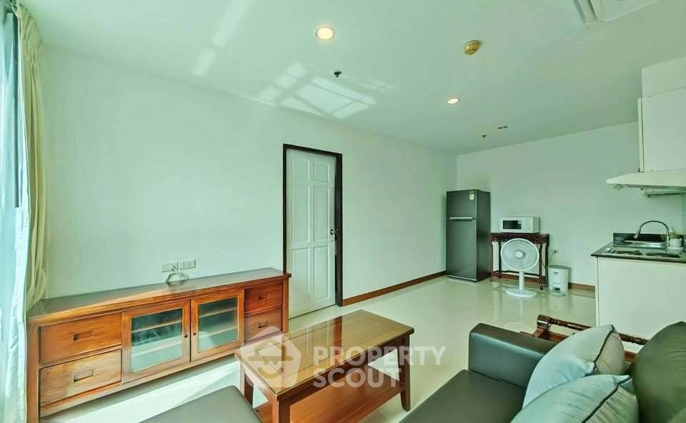 รูป คอนโด 1-ห้องนอน ที่ สุขุมวิท ลิฟวิ่ง ทาวน์ ใกล้ MRT เพชรบุรี (ID 2738408) - รูปที่ 3/8