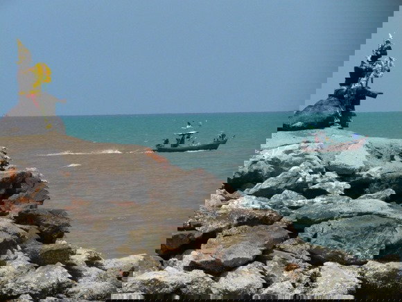 รูป ขายราคาพิเศษ พร้อมเปิดกิจการ รีสอร์ท โครงการปึกเตียน จ.เพชรบุรี ใกล้ทะเลเพียง 300 เมตร - รูปที่ 16/18