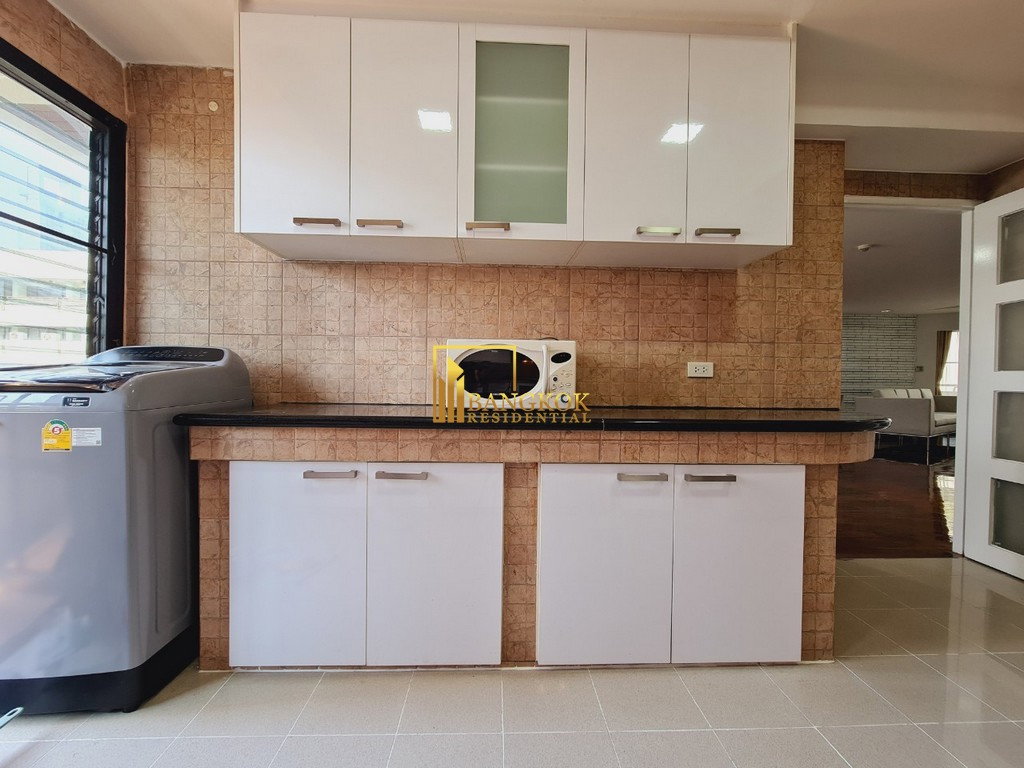 picture Superb 3 Bedroom Apartment For Rent in Asoke Area - BR0775AP - 10/35