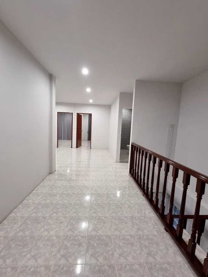 รูป 🏡✨ บ้านเช่าพร้อมอยู่ หทัยราษฎร์ ซอย 3 มีนบุรี 5 ห้องนอน 3 ห้องน้ำ ใกล้รถไฟฟ้า เดินทางสะดวก เหมาะทั้งอยู่อาศัยและจดบริษัท ✨🏡 - รูปที่ 12/13