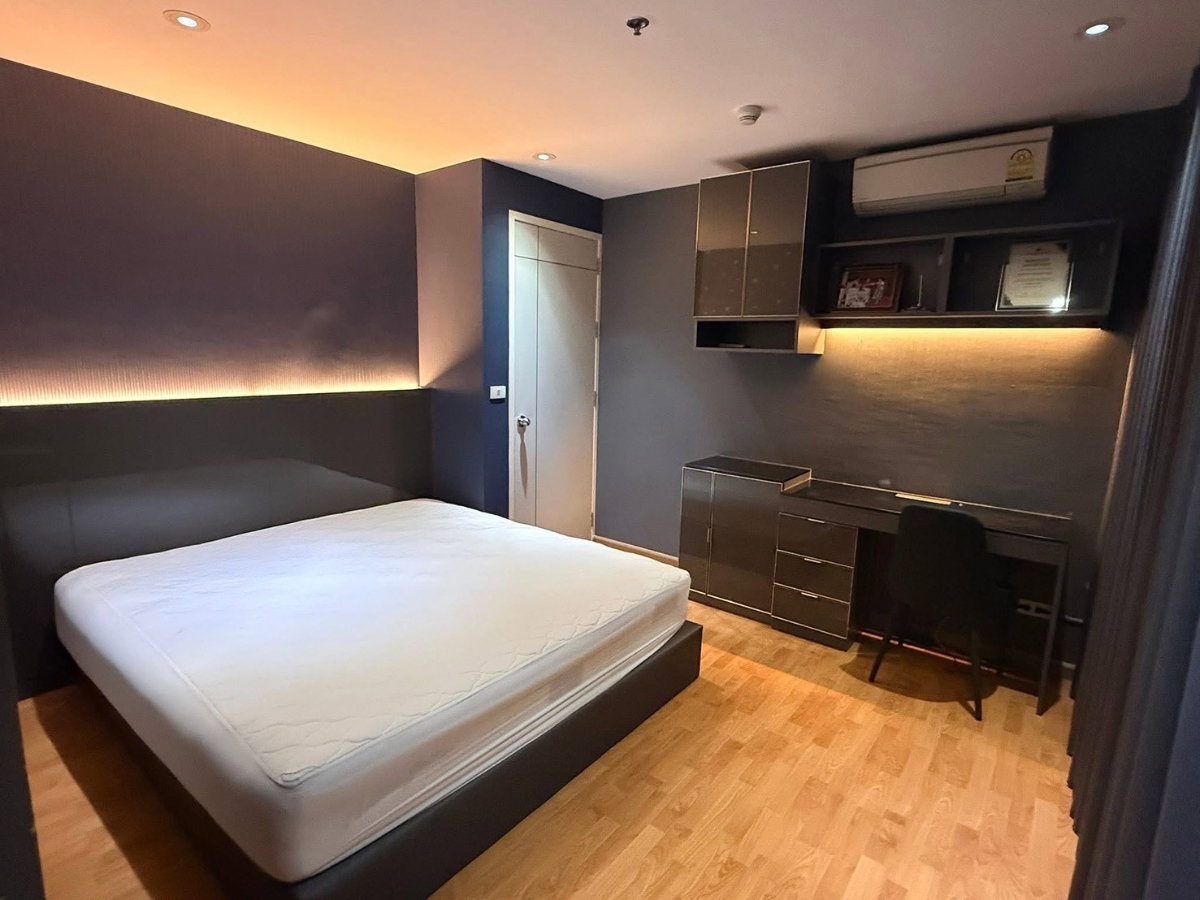 picture MN3495 The President Sathorn - Ratchaphruek 1 - 2/19