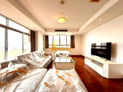 Condos for rent : Fully Renovated 3 Bedroom Apartment in Phrom Phong Area - BR21315AP