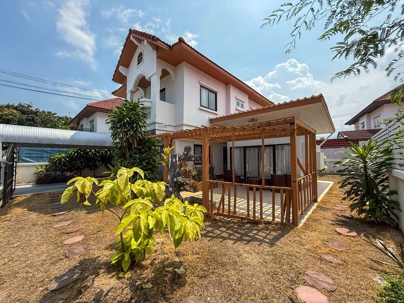 รูป ขายบ้านเดี่ยว บางแสน ชลบุรี ใกล้หาดวอนนภา ทำเลดีน่าอยู่ - รูปที่ 2/20