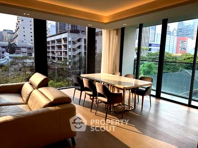 Condos for rent : Pet-Friendly 2-BR 107 Sqm Tonson One Residence Near BTS Chit Lom (300m) (ID 2738674)