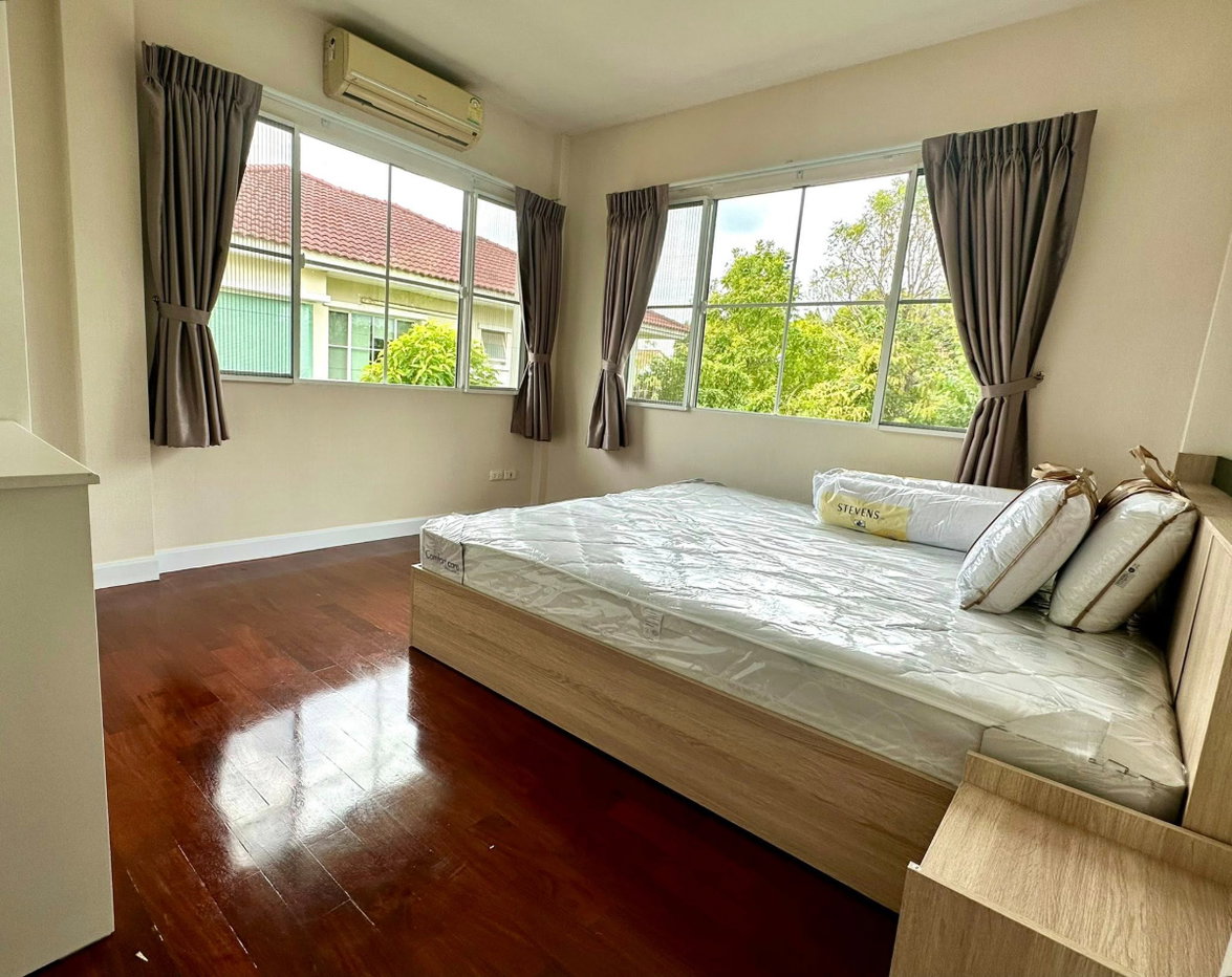 picture ðķ Pet-Friendly Detached House | 4 Beds | 252 sqm | Peaceful Environment | Nantawan Project - 14/24