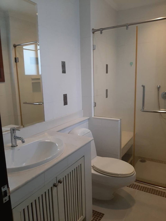picture LTHC5354 – House FOR RENT in Pattanakarn 4 beds 5 baths size 400 Sq.M. Nearby ARL Huamak station ONLY 150k/Month - 7/7