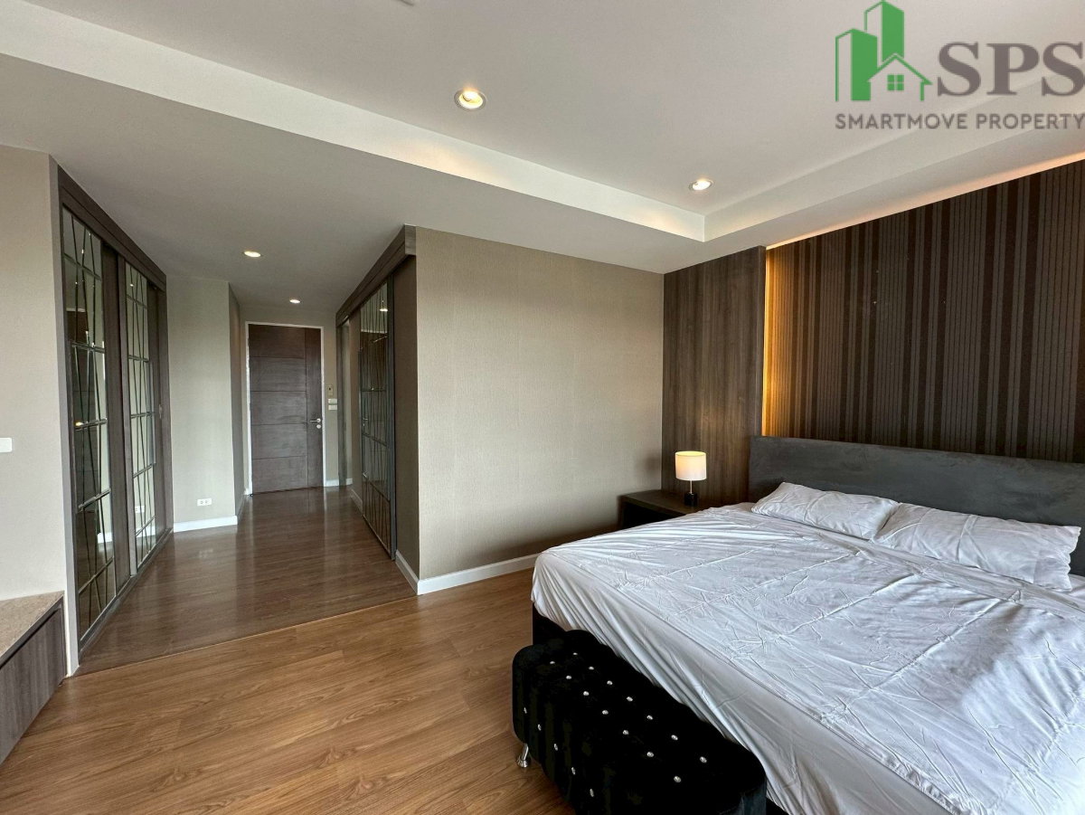 picture Townhome for Rent on Sukhumvit 50 (SPSJP225) - 9/17